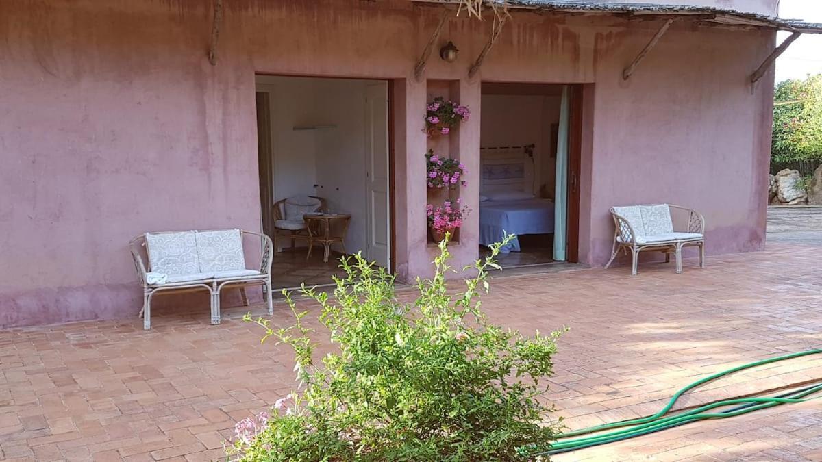 B&B Le Corti Di Aloa 산판탈레오 외부 사진