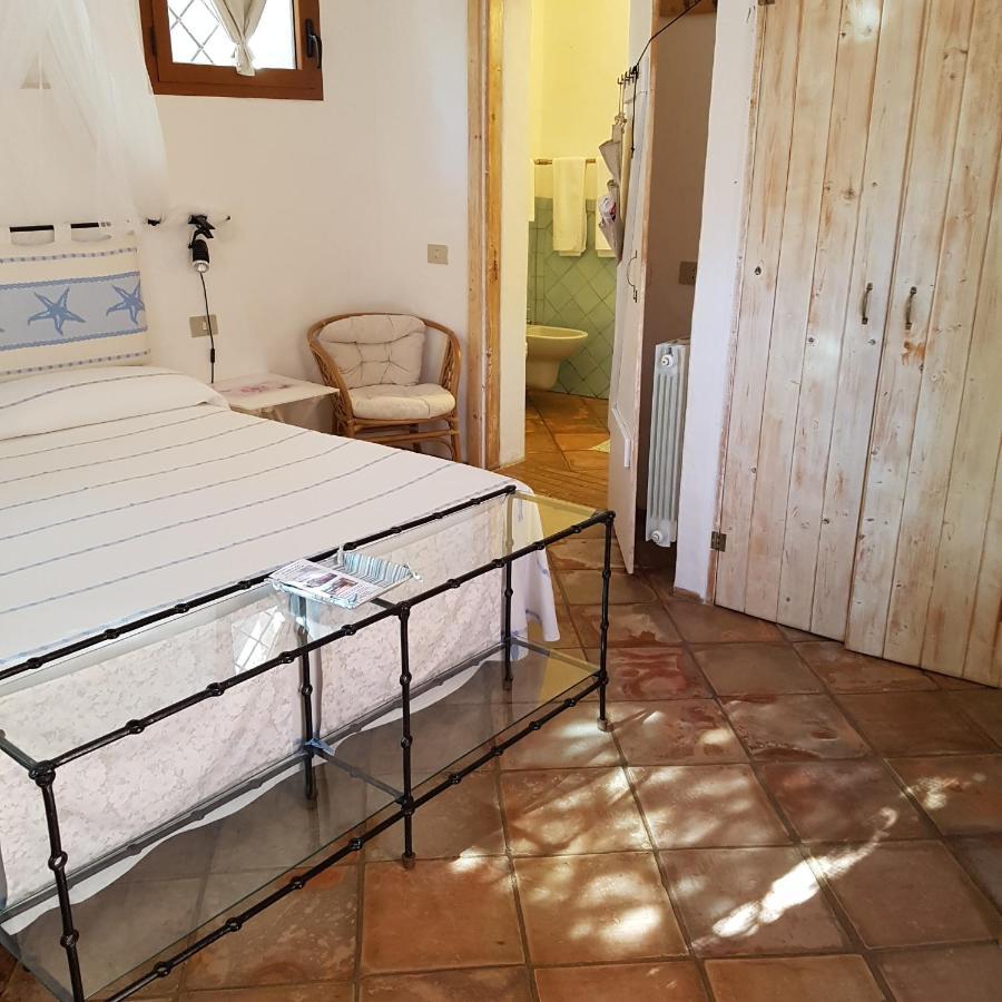 B&B Le Corti Di Aloa 산판탈레오 외부 사진